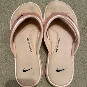 Nike Ultra Comfort Flip Flops